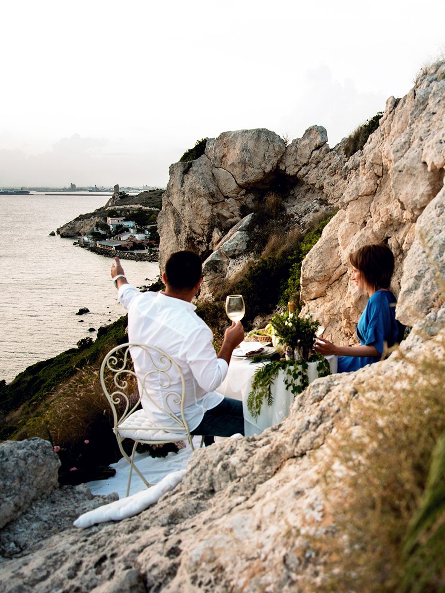 romantic dinner location in Sardinia