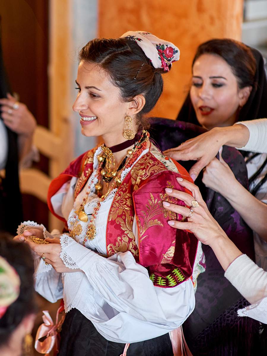 Women traditional clothes in Sardinia